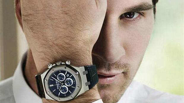 Subastarán un Audemars Piguet diseñado por Leo Messi | ▷ DeRelojes.  Relojería Online. Blog, novedades y técnica