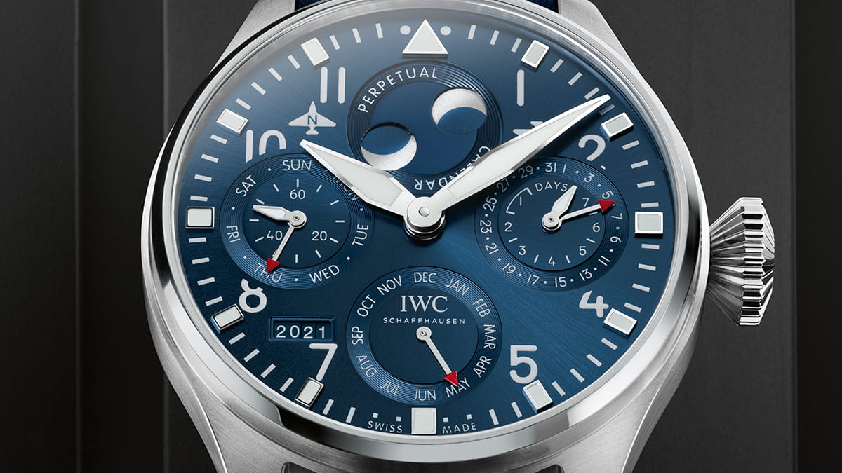 IWC Big Pilot Watch Perpetual Calendar IW503605 Detalle esfera