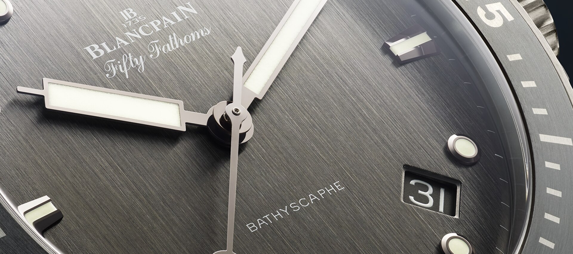 Blancpain Fifty Fathoms Bathyscaphe Titanium 43mm 5000-1210-98S Macro