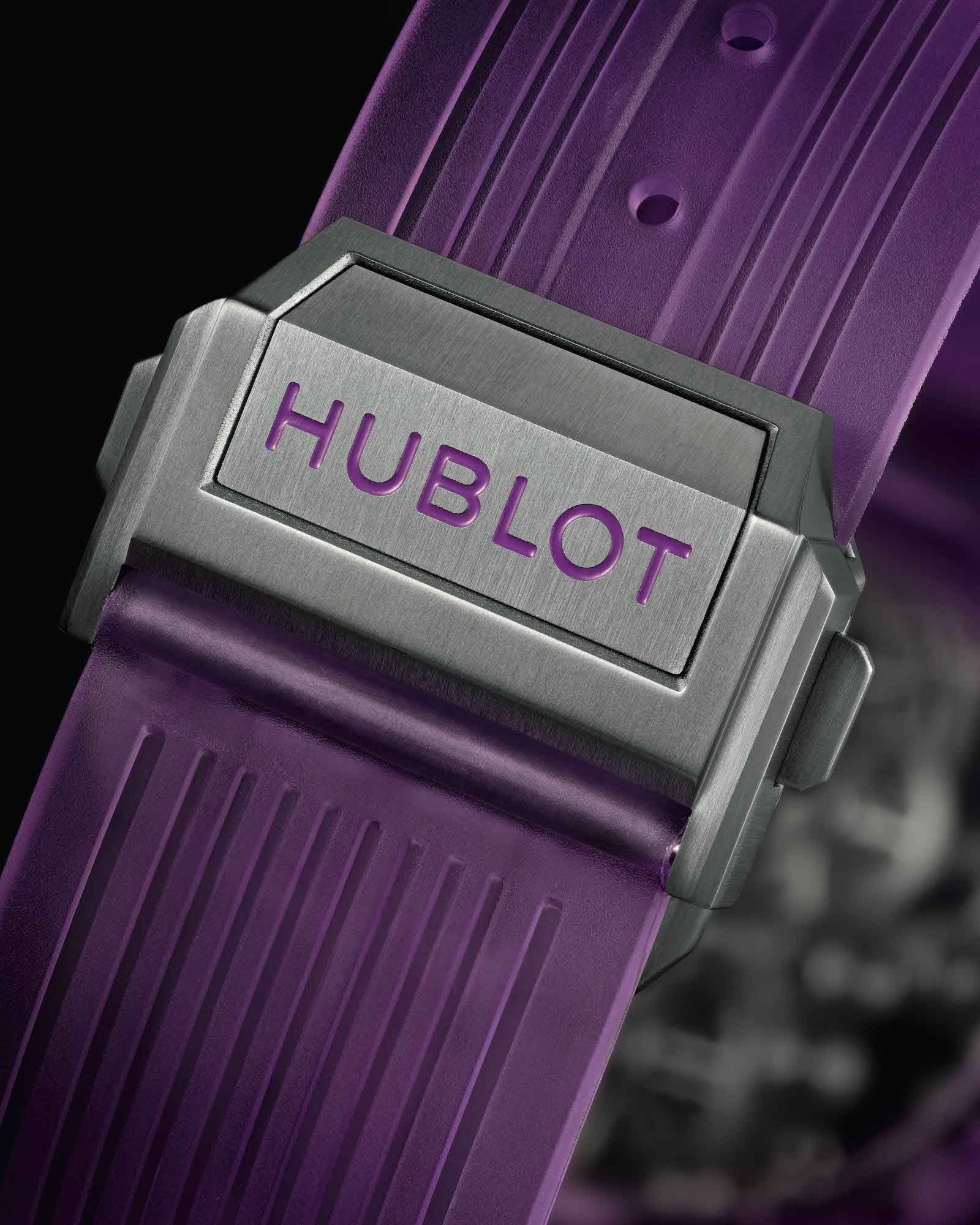 Hublot Big Bang Automatic Tourbillon Purple Sapphire 429.JM.0120.RT Cierre