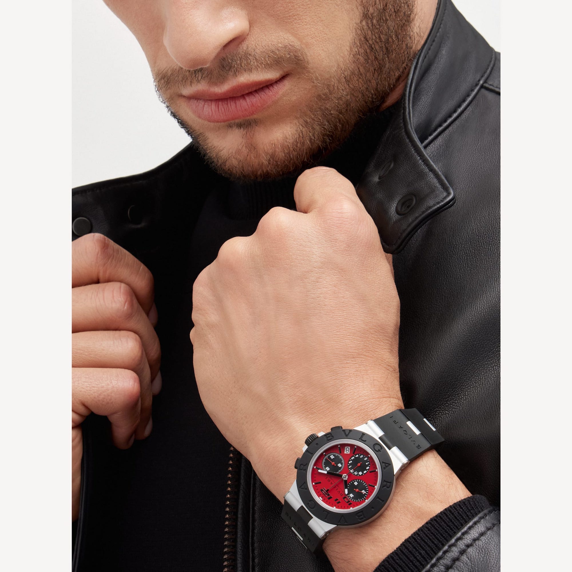 Bulgari Aluminium Chronograph Ducati Special Edition 103701 Lifestyle wristshot