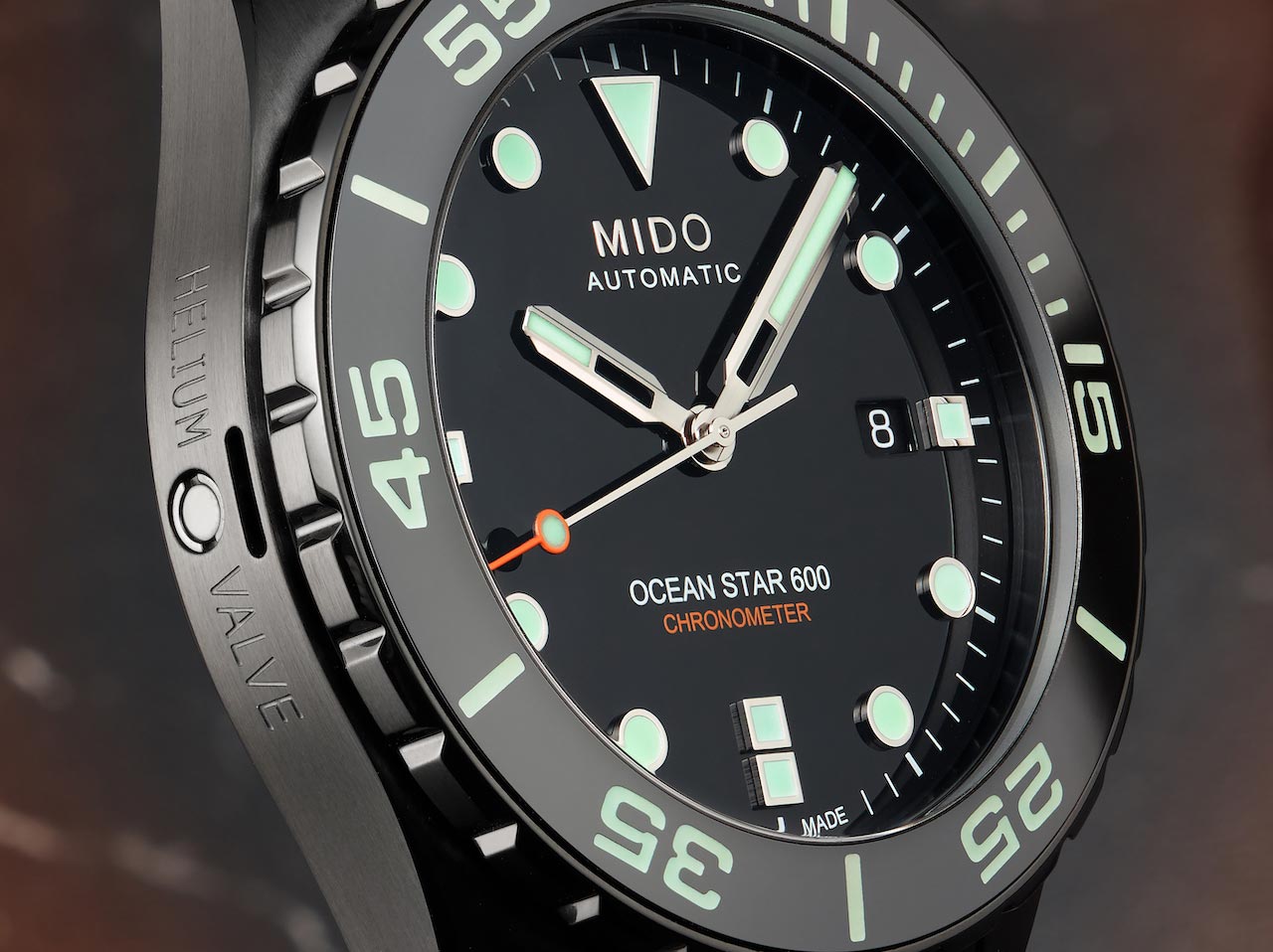 Mido Ocean Star 600 Chronometer Black Dlc Special Edition M026.608.33.051.00 Detalle esfera