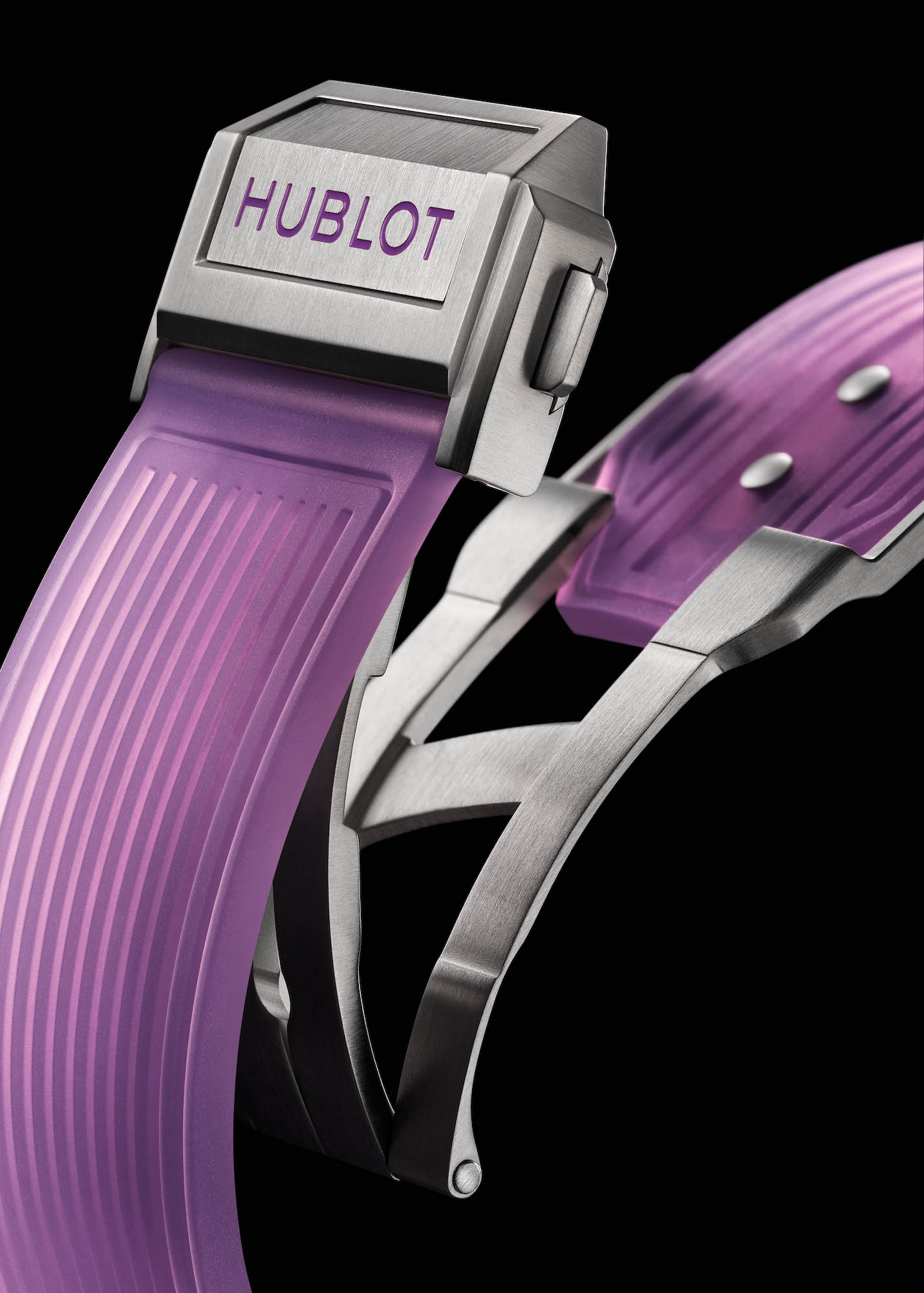 Hublot Spirit Of Big Bang Tourbillon 5-Day Power Reserve Purple Sapphire 645.JM.0120.RT Cierre